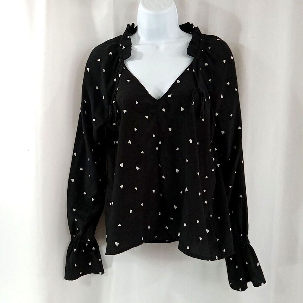 Minkpink Top Women's Size XS Black White Hearts Long Sleeve